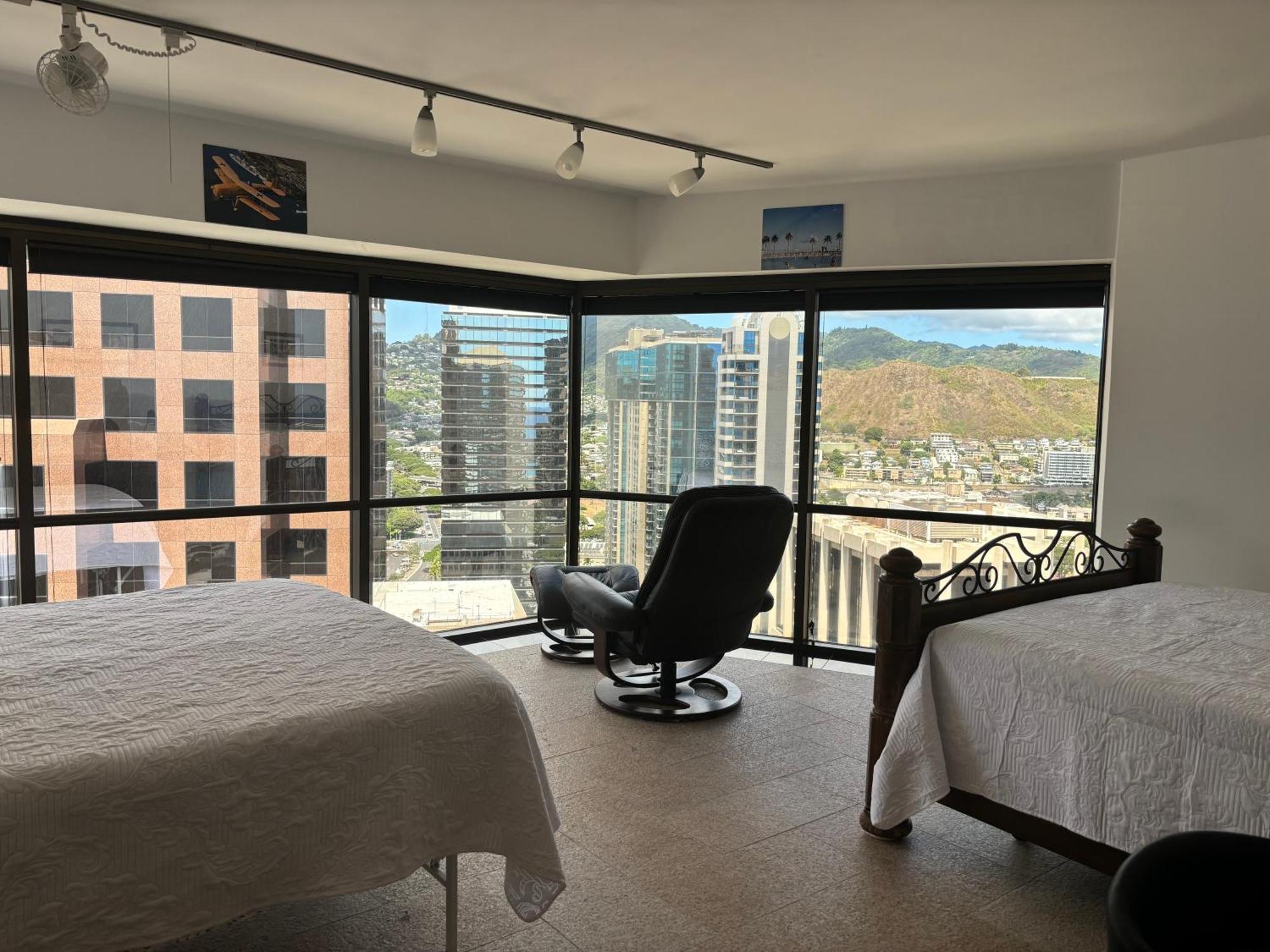 Condotel With Free Parking Wifi Central Ac Honolulu Room photo