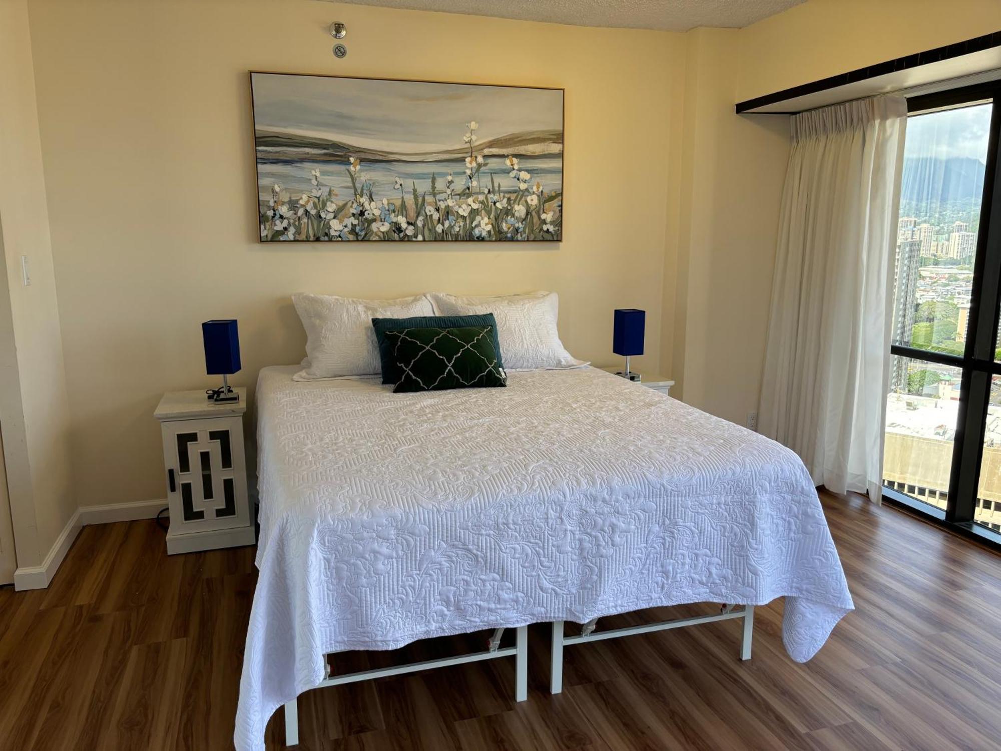 Condotel With Free Parking Wifi Central Ac Honolulu Room photo